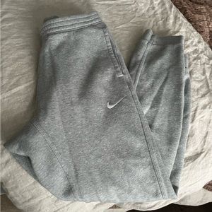 Nike Joggers/Sweatpants